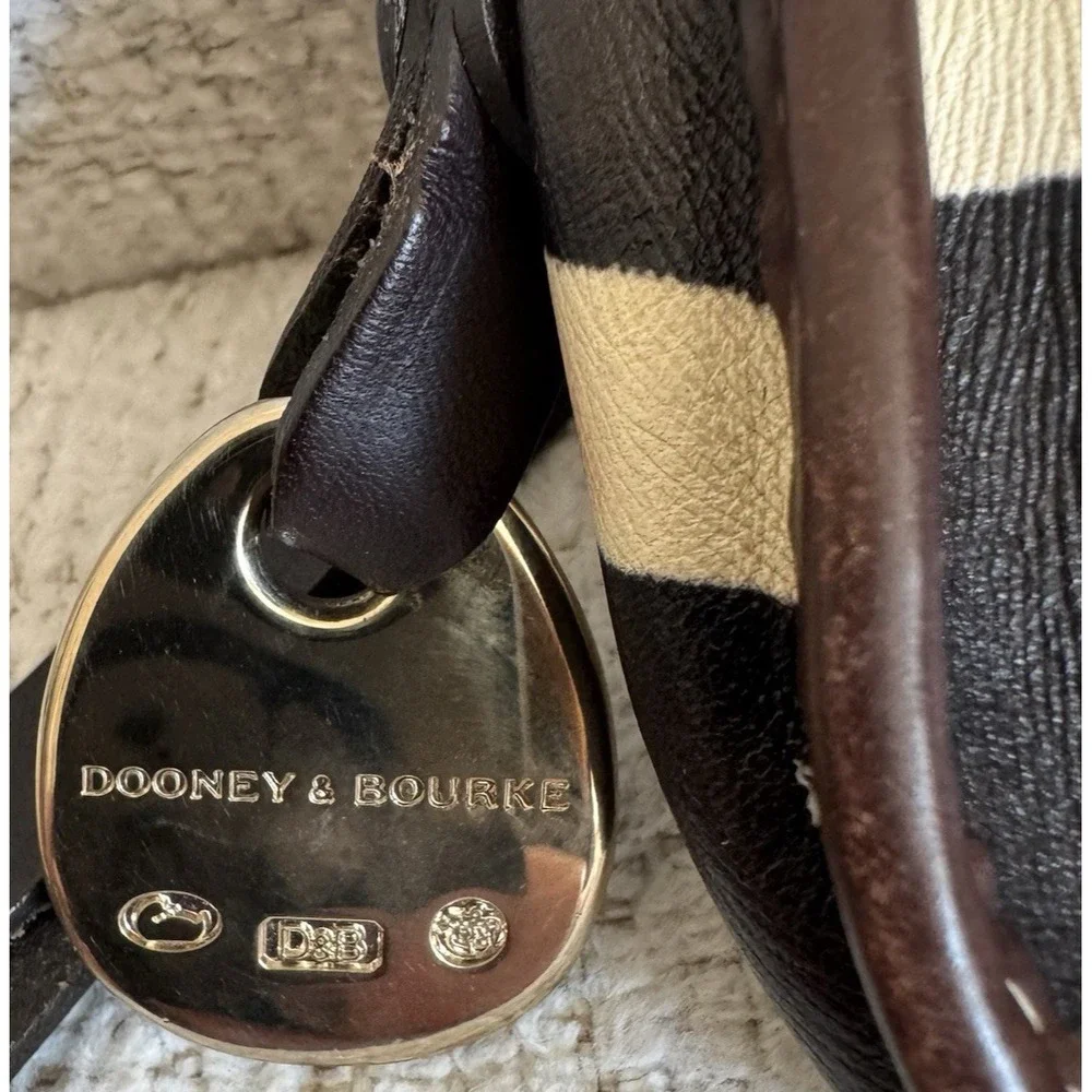 Dooney & Bourke Giraffe Print Haircalf Leather Flap Wristlet Bag Blue Logo Charm